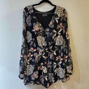 ASTR long sleeve floral romper
